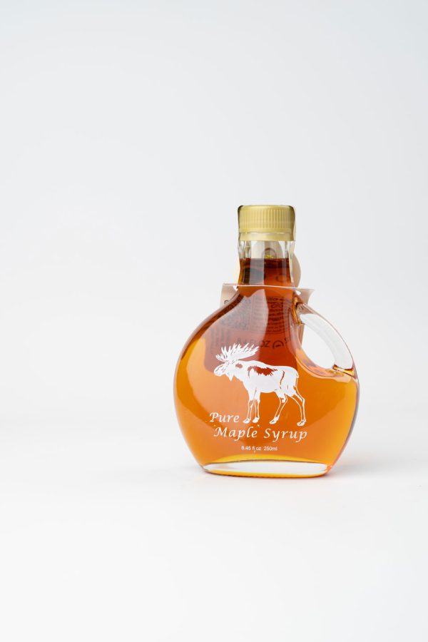 8oz Decorative Bottle with Moose